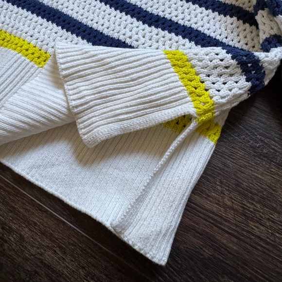 XO Kerri Rosenthal Smiley Face Striped Crochet Knit Sweater XL - Picture 6 of 7